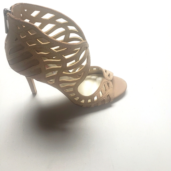 BCBGeneration High Heels Shoes - Picture 1 of 4
